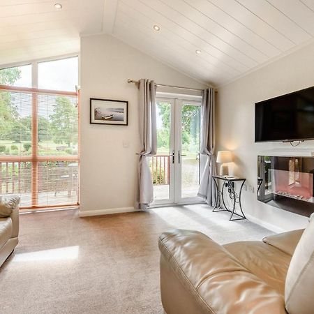 Bay Tree Lodge 02 Narberth Extérieur photo
