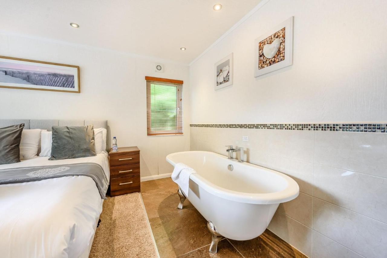 Bay Tree Lodge 02 Narberth Extérieur photo